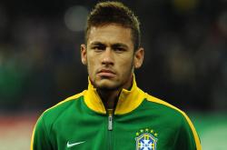 开云下载-双线叙事，鹈鹕强势晋级之夜，伦纳德在F1虚拟赛道接管比赛