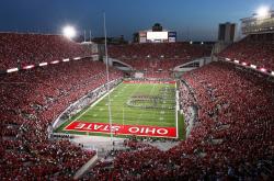 开云APP-赛道上的完美交响曲，阿隆索驾驭迈凯伦的绝对统治