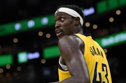 开云官网-关于猛龙力克勇士，帕斯卡尔-西亚卡姆砍下30分的信息