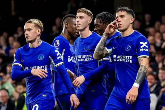 切尔西客场输给利物浦，遭遇失利