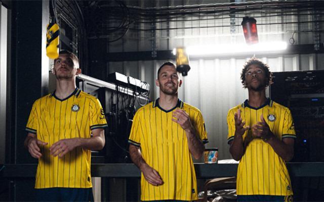 巴斯蒂亚队在场上表现出了不服输的拼搏精神 巴斯蒂亚队在场上表现出了不服输的拼搏精神