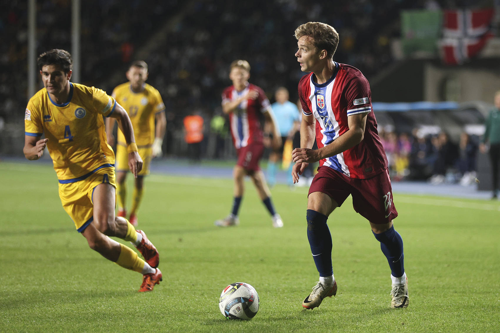 包含欧国联首轮赛果出炉，球员表现各有千秋的词条