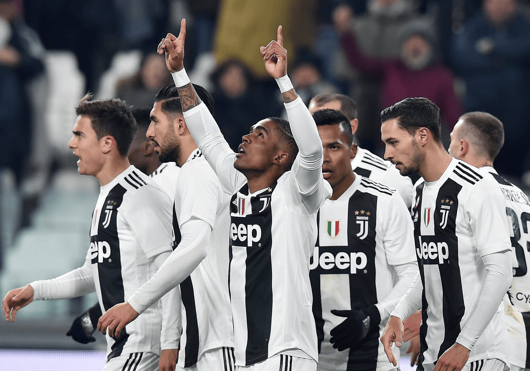 包含欧冠冠军平局战中获得宝贵一分的词条