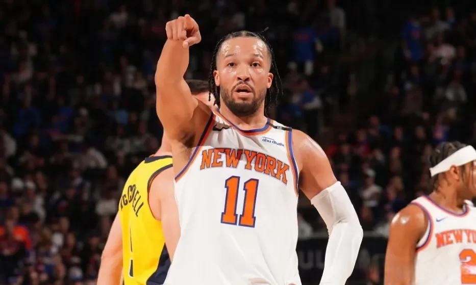 包含尼克斯少壮摔倒再顽抗坚强难挡，尼尔奇分击筑雄数行程的词条