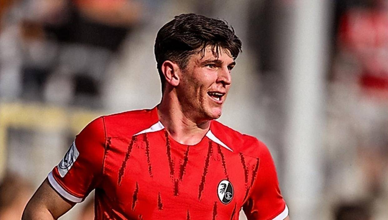 门兴格拉德巴赫客场战平弗赖堡，排名继续下滑