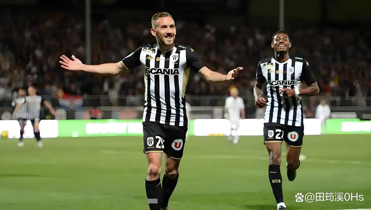 昂热客场失利，保级前景不容乐观