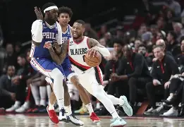 包含76人再胜篮网，晋级东部冠军赛的词条