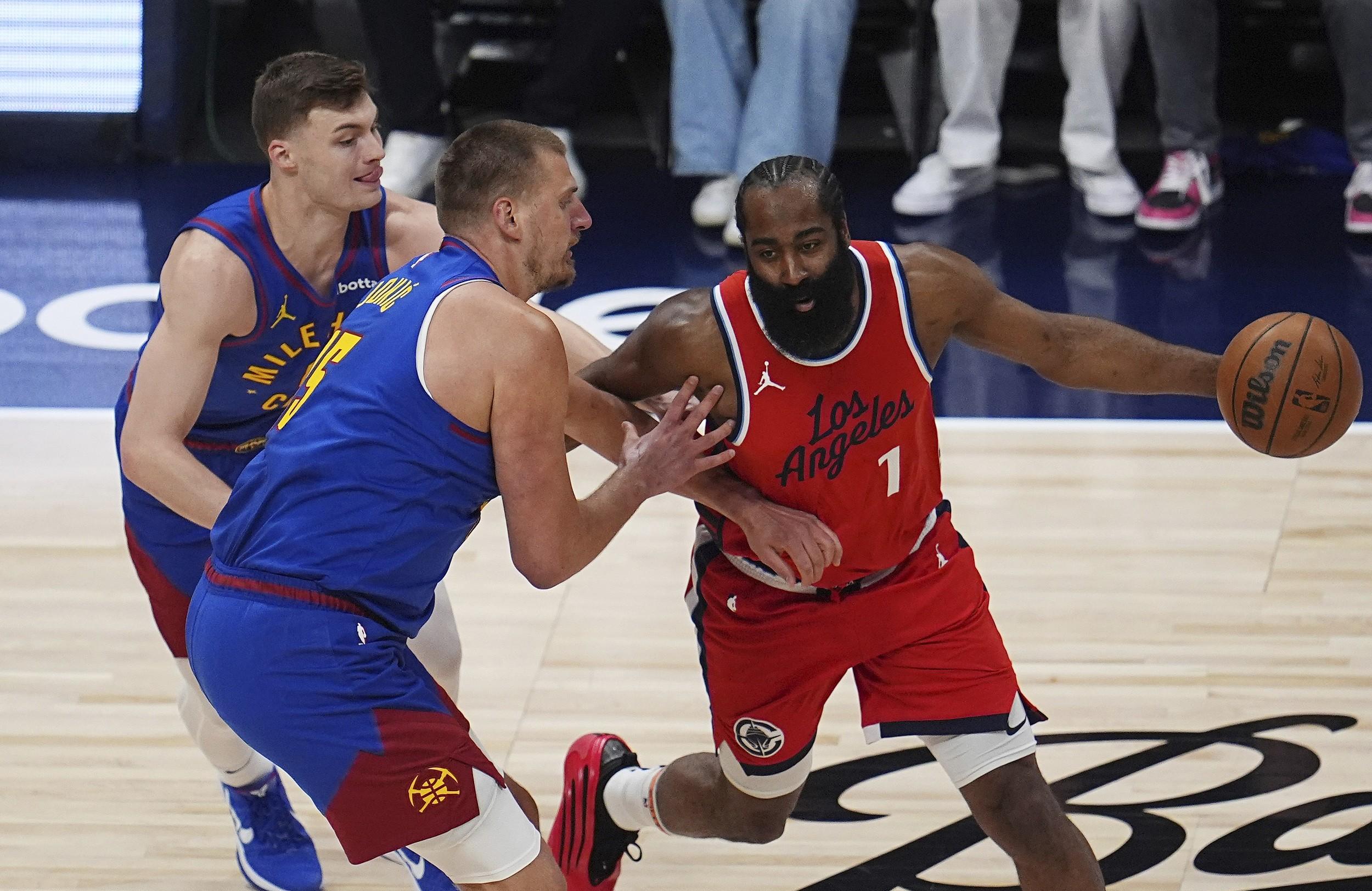 步行者队员集体伤愈归队,备战关键战役 步行者队员集体伤愈归队,备战关键战役