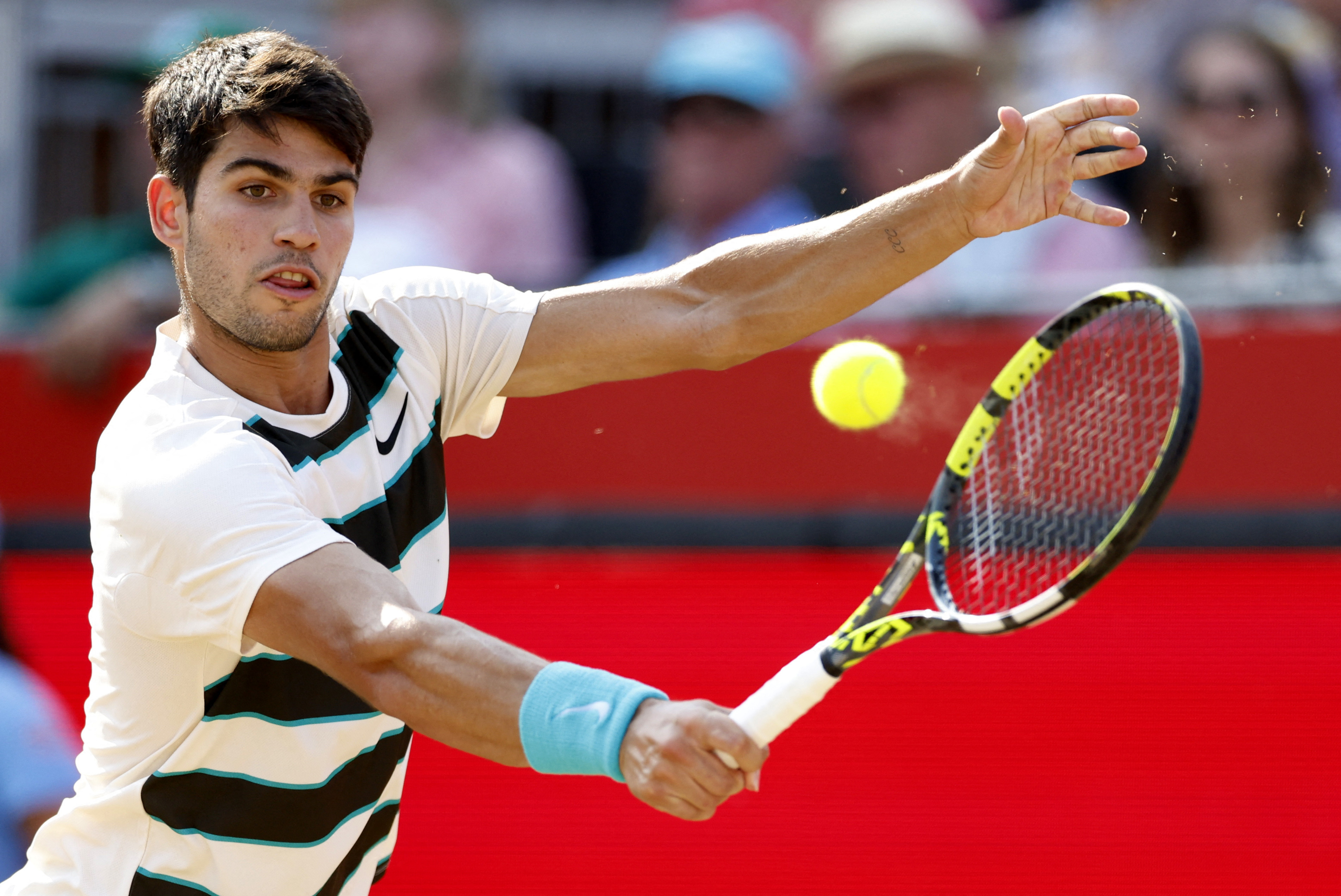 关于拉沃尔杯横扫澳网,阿尔卡拉斯惊艳四座的信息 关于拉沃尔杯横扫澳网,阿尔卡拉斯惊艳四座的信息