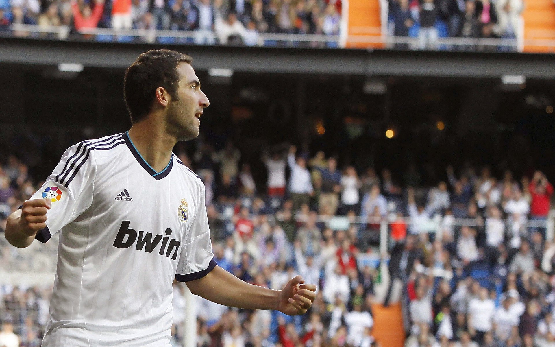 从墨尔本到马德里，德约科维奇的双线逆转，诠释何为冠军的基准